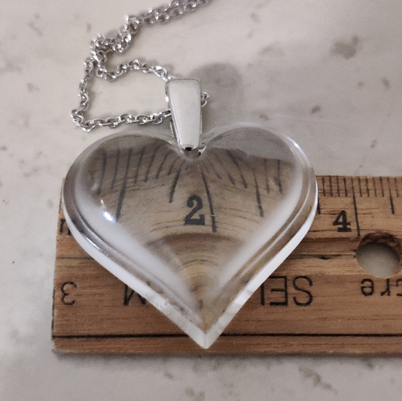 Stunning Clear Crystal Lalique Heart Necklace - Picture 14 of 16